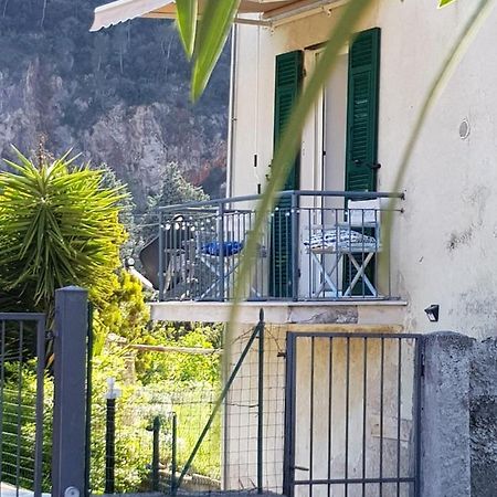 Mini Ca Del Borgo Leilighet Finale Ligure Eksteriør bilde
