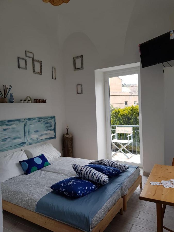 Mini Ca Del Borgo Leilighet Finale Ligure Eksteriør bilde