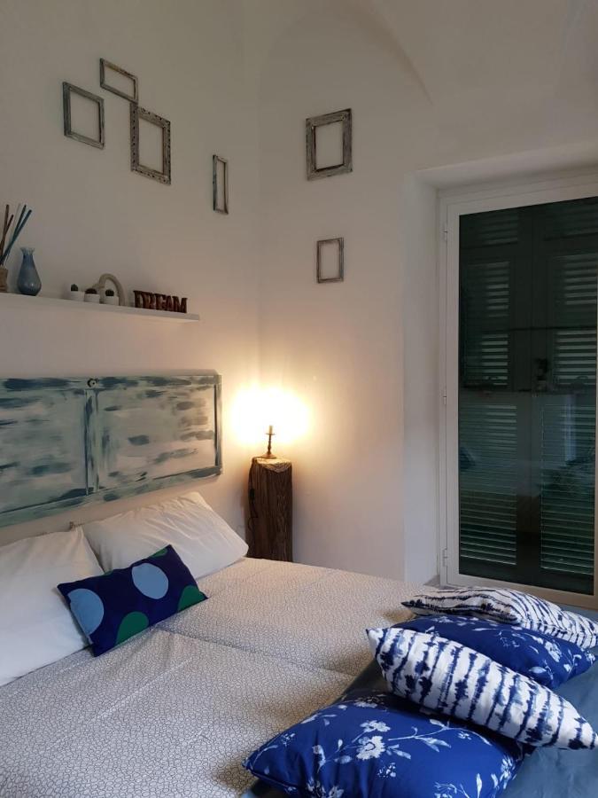 Mini Ca Del Borgo Leilighet Finale Ligure Eksteriør bilde